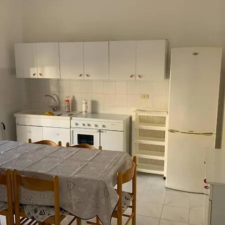 Casa Vacanza Cinzia Star 2 شقة *